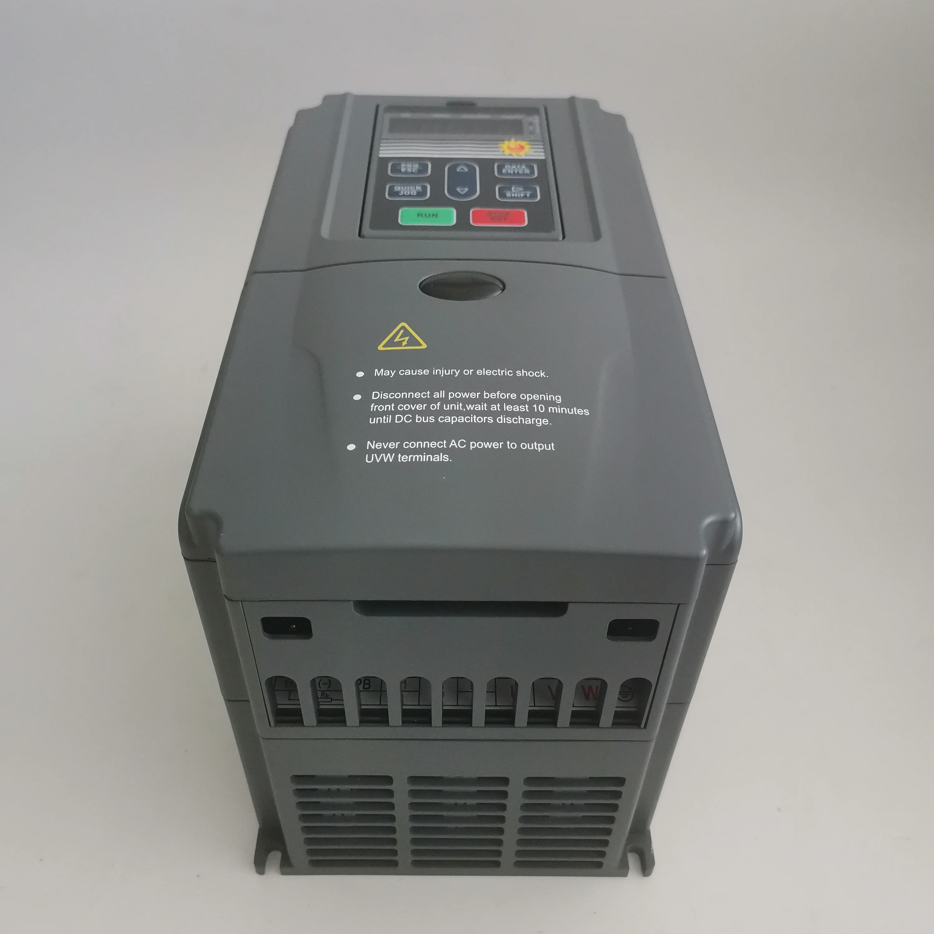Güneş Enerjili Su Pompası İnve - Solar Pump Inverter 2.2Kw incelemesi ve fiyatı